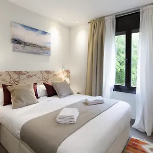 Eixample Building By Mercedes Heritage Apartment