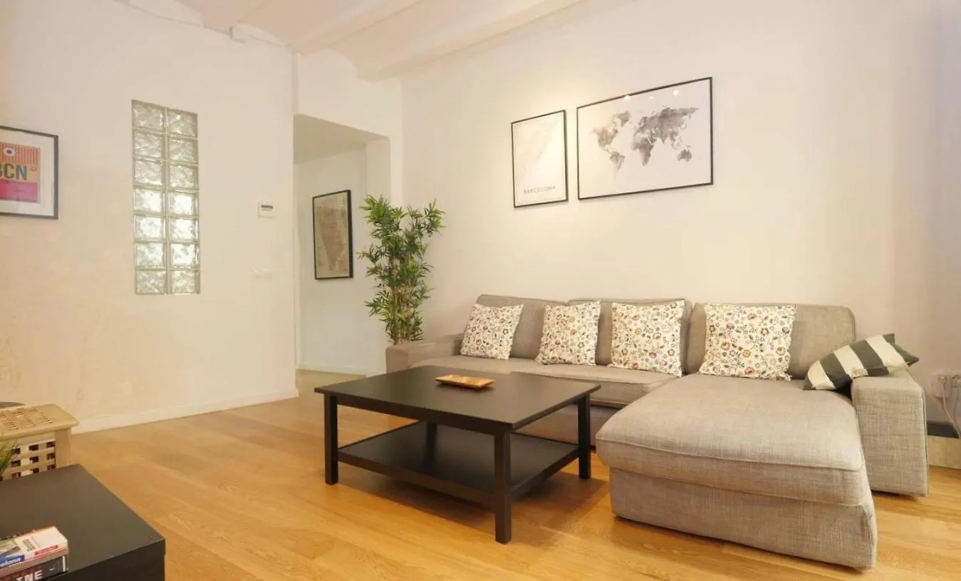 Oasis Apartments & Studios Old Town Center バルセロナ 0*,