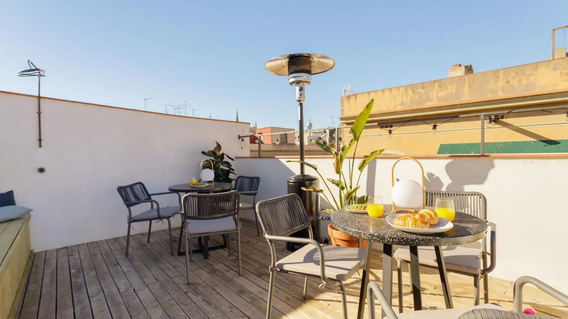 Oasis Apartments & Studios Old Town Center バルセロナ