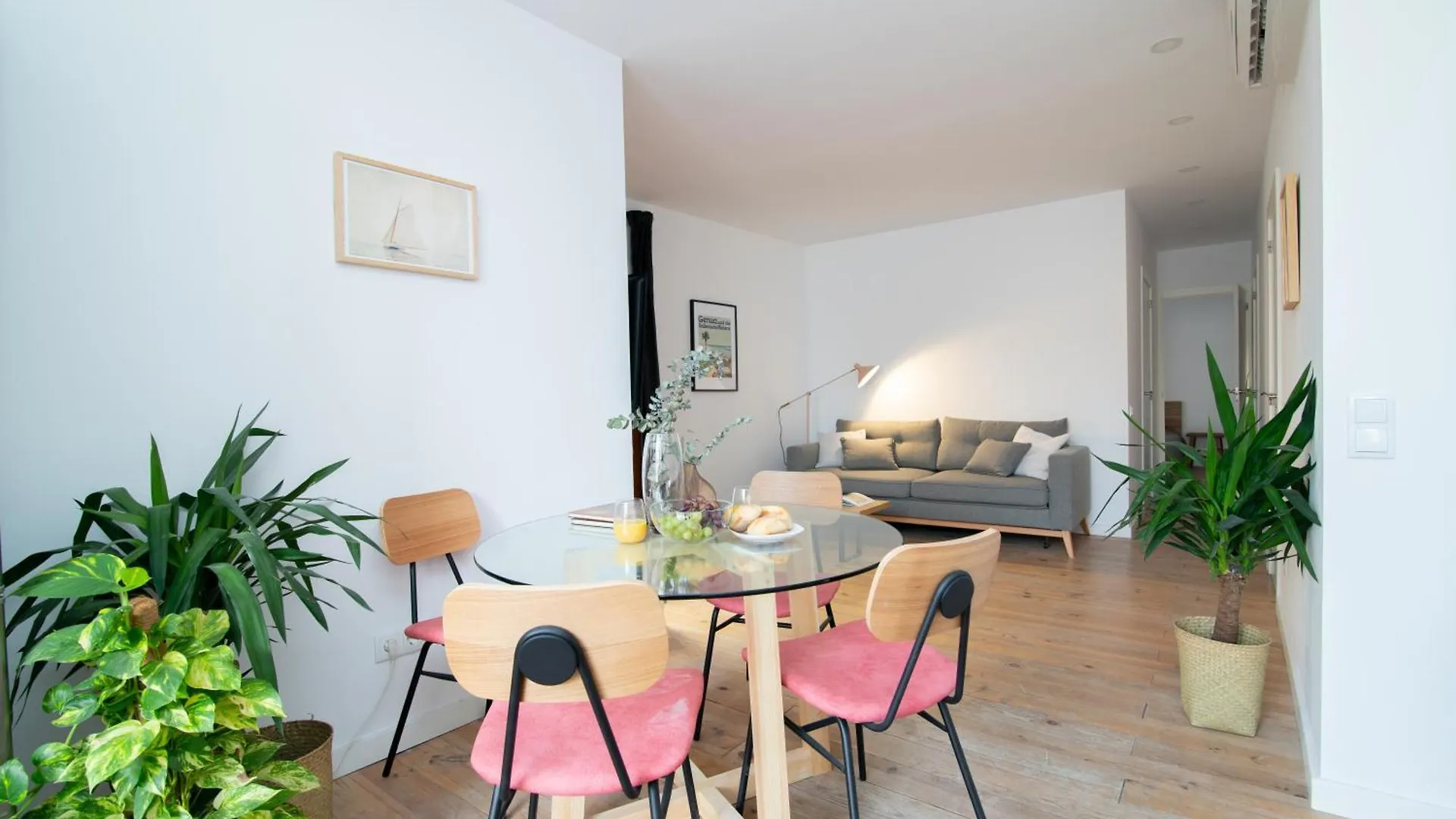 Oasis Apartments & Studios Old Town Center バルセロナ