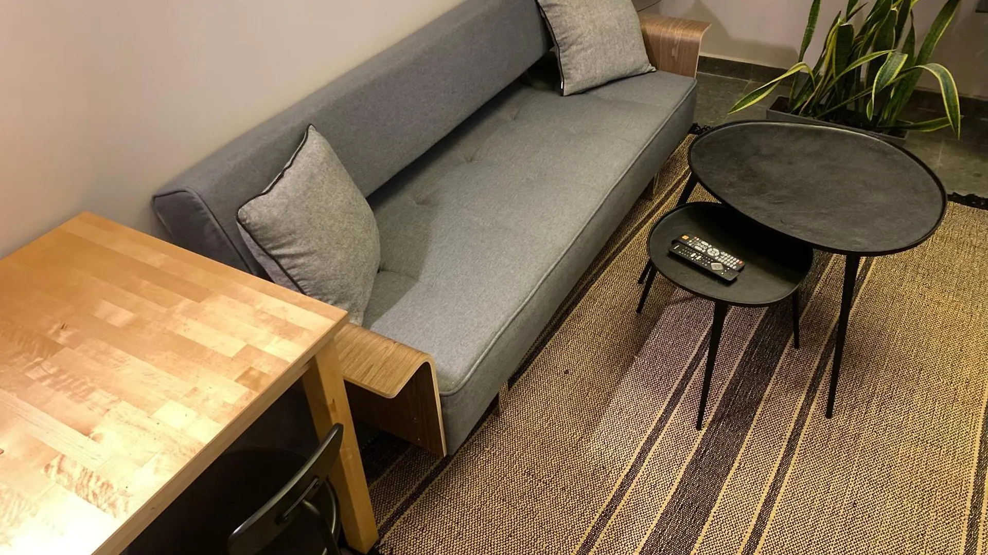 Oasis Apartments & Studios Old Town Center バルセロナ スペイン
