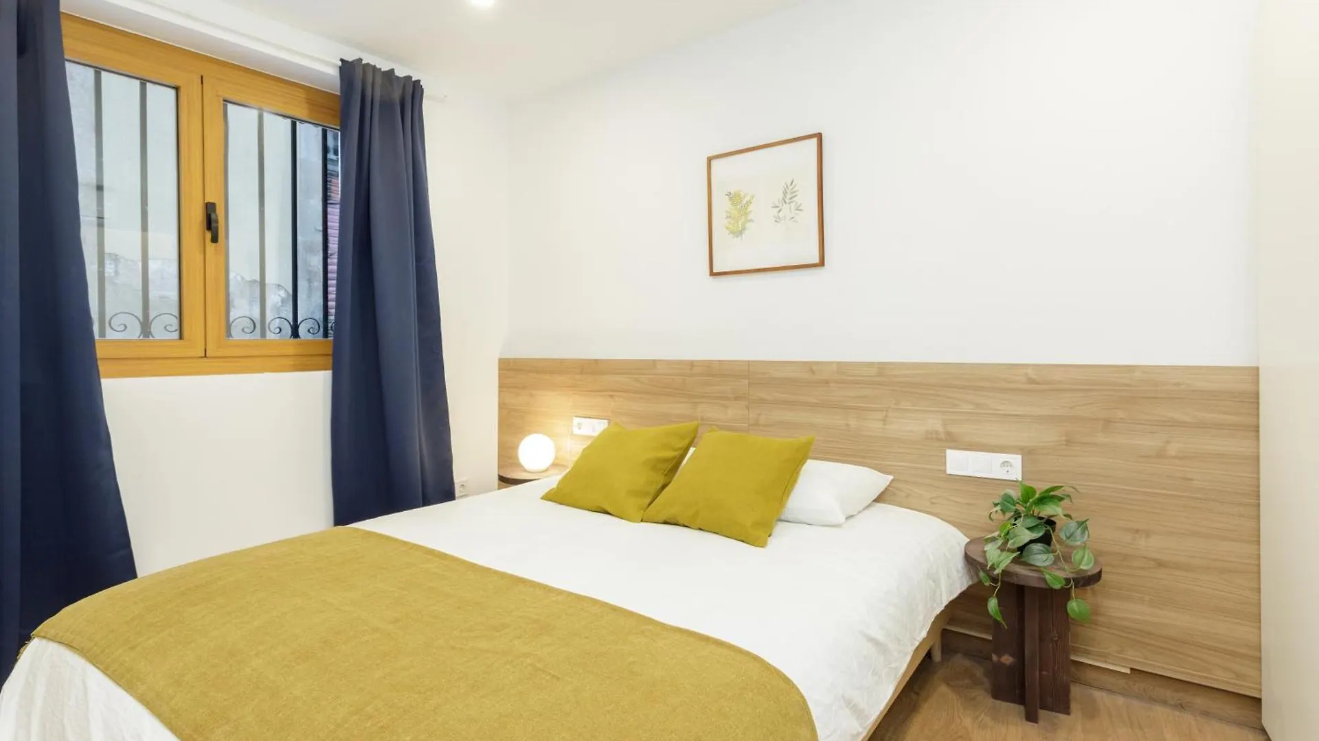Oasis Apartments & Studios Old Town Center バルセロナ スペイン